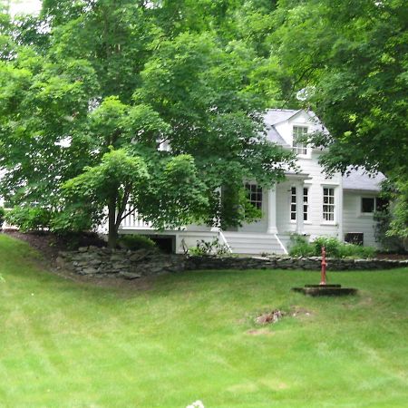 B&B On Seven Acres With Private Bed & Bath Clinton Corners Exteriér fotografie