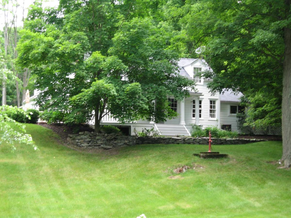 B&B On Seven Acres With Private Bed & Bath Clinton Corners Exteriér fotografie